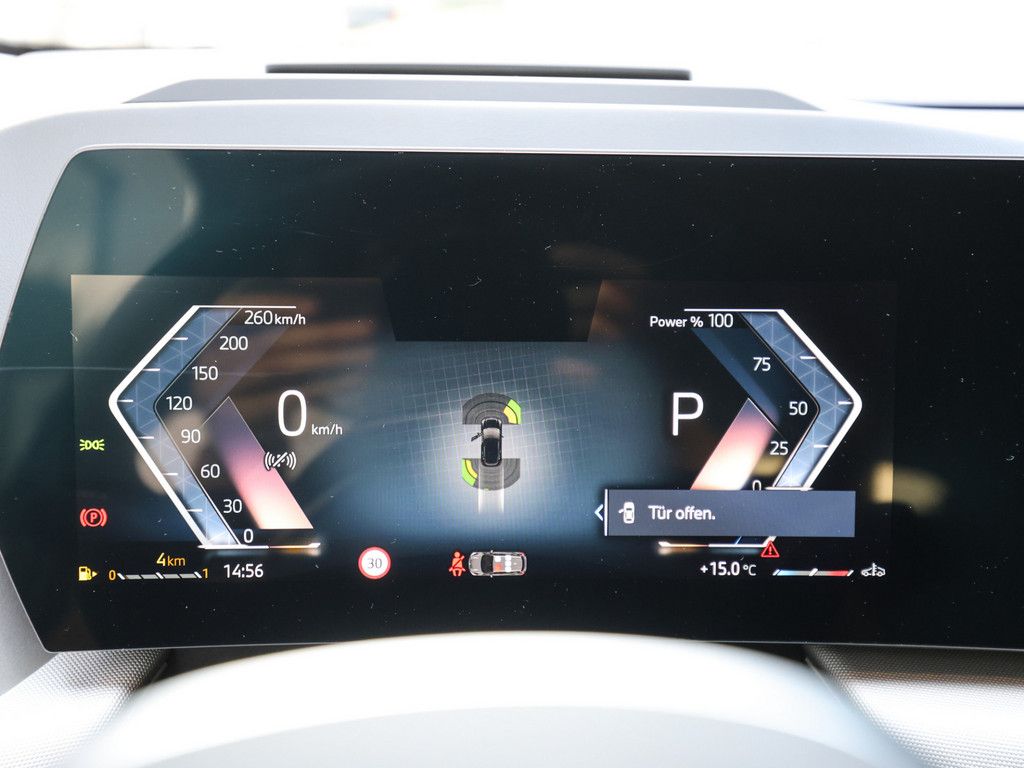 BMW 218 Active Tourer - Bild 18