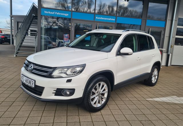 Volkswagen Tiguan Sport & Style XENON PDC AHK SCHWENKBAR