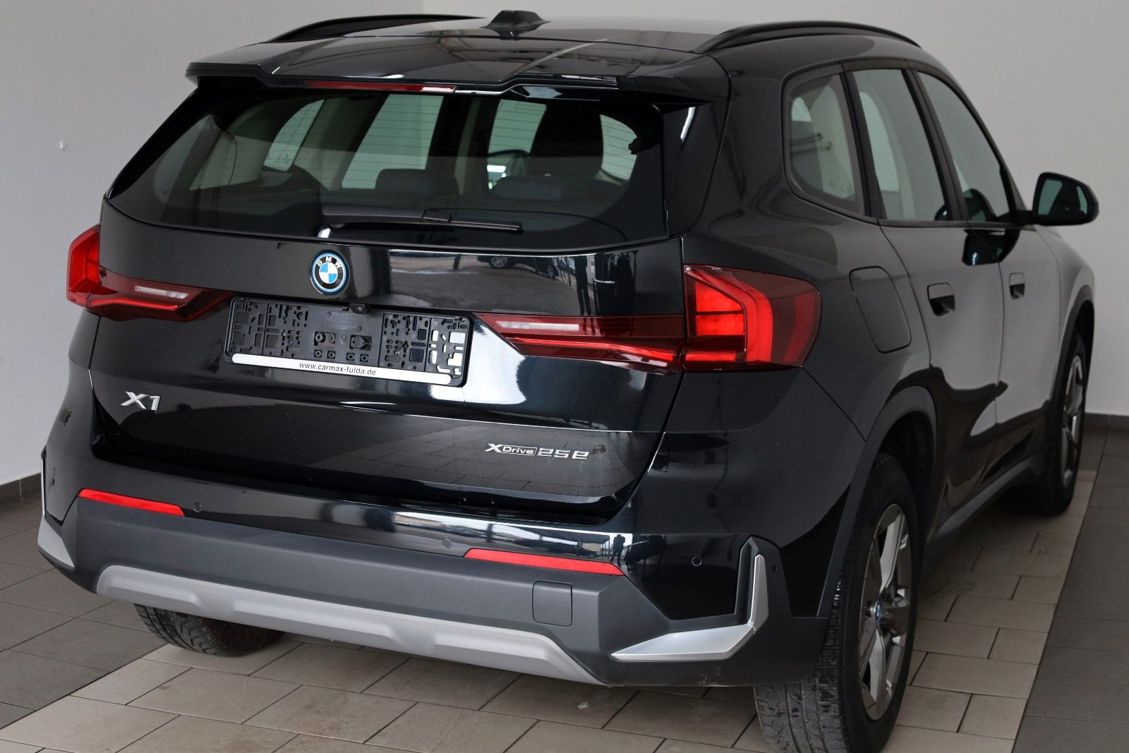 Fahrzeugabbildung BMW X1 25e xDrive Leder,Navi,LED,Kamera,ParkPak.,AHK