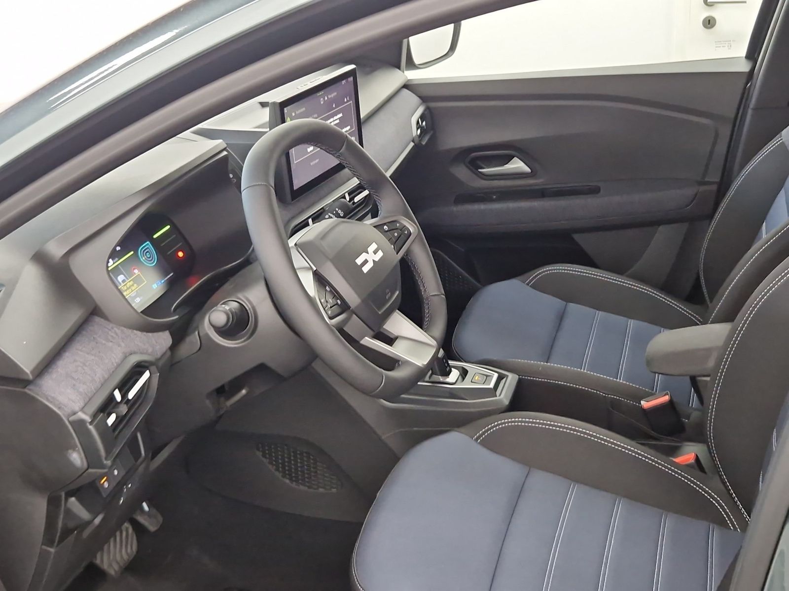 DACIA Jogger Journey Hybrid 155 7-Sitzer – Bild 8