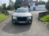 Chrysler 300C - Chrysler 300C mit Diesel-Antrieb: Limousine, Automatik