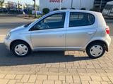 Toyota Yaris 1.3 linea sol linea sol - gebrauchte Toyota Yaris aus dem Jahr 2001
