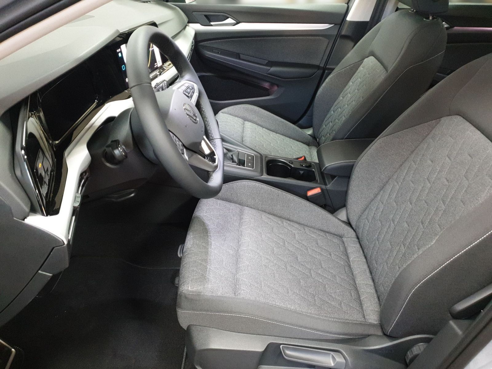 Volkswagen Golf - Bild 9