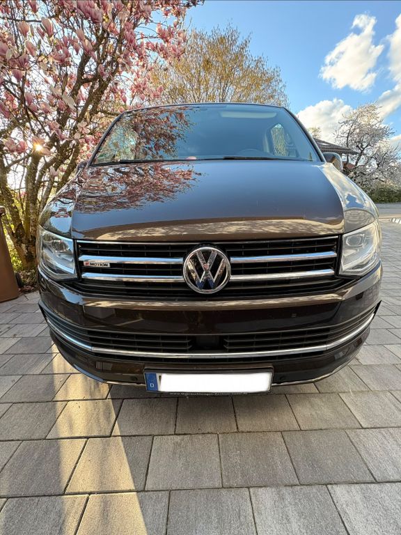 Image of Volkswagen T6 Multivan