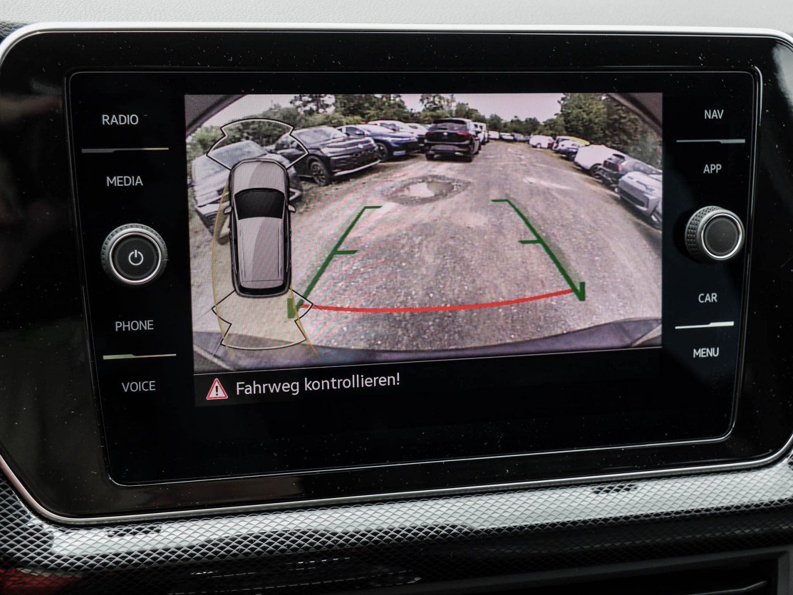 Volkswagen T-Cross - Bild 12