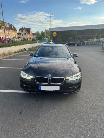 BMW BMW 320d Touring Advantage  Lückenlos gepflegt