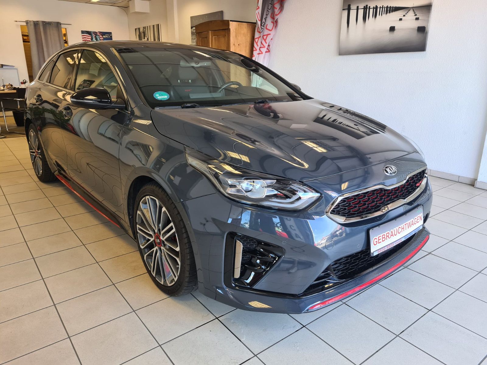 Fahrzeugabbildung Kia pro cee'd / ProCeed / LED / NAVI / KAMERA/1.HAND