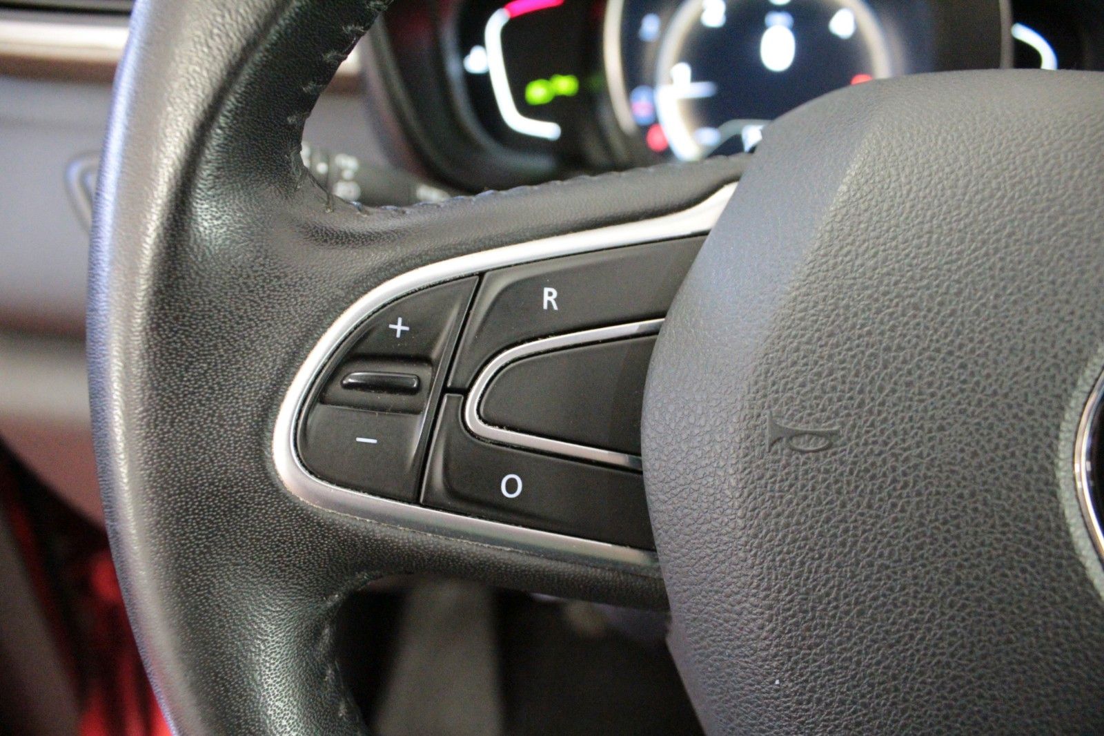 Fahrzeugabbildung Renault Kadjar ENERGY dCi 130 XMOD*R-Link*Sitzhzg*