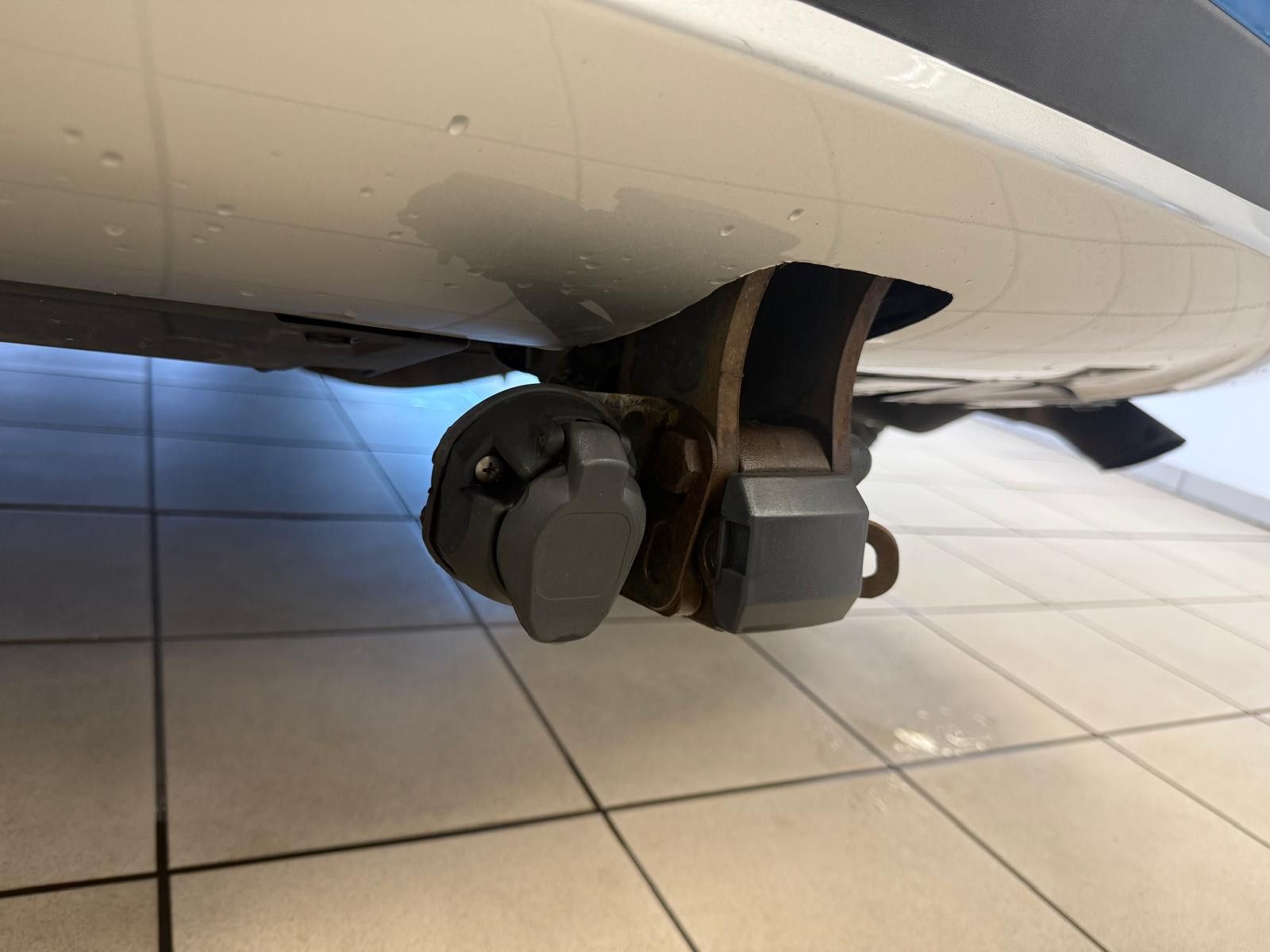 Fahrzeugabbildung Toyota RAV 4 RAV4 Hybrid Edition/ 1.HAND/AHK/KAMERA/LED