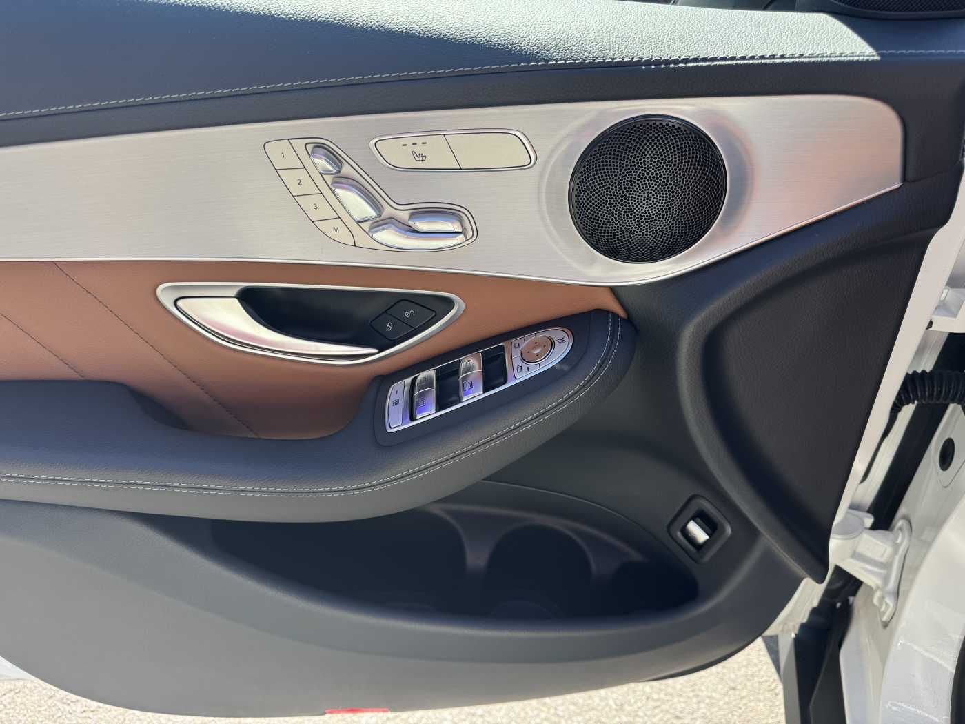 Fahrzeugabbildung Mercedes-Benz GLC 43 AMG Coupe AirM+Memory+RFK+ SPUR+TOTW+ESD