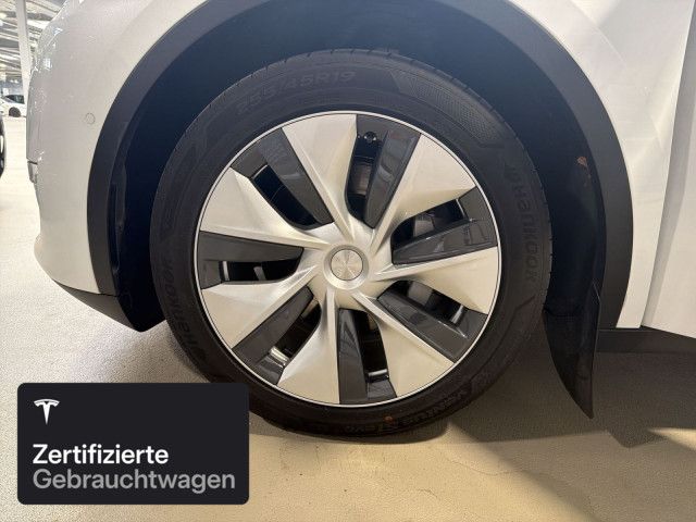 Tesla Model Y Long Range AWD foto 7