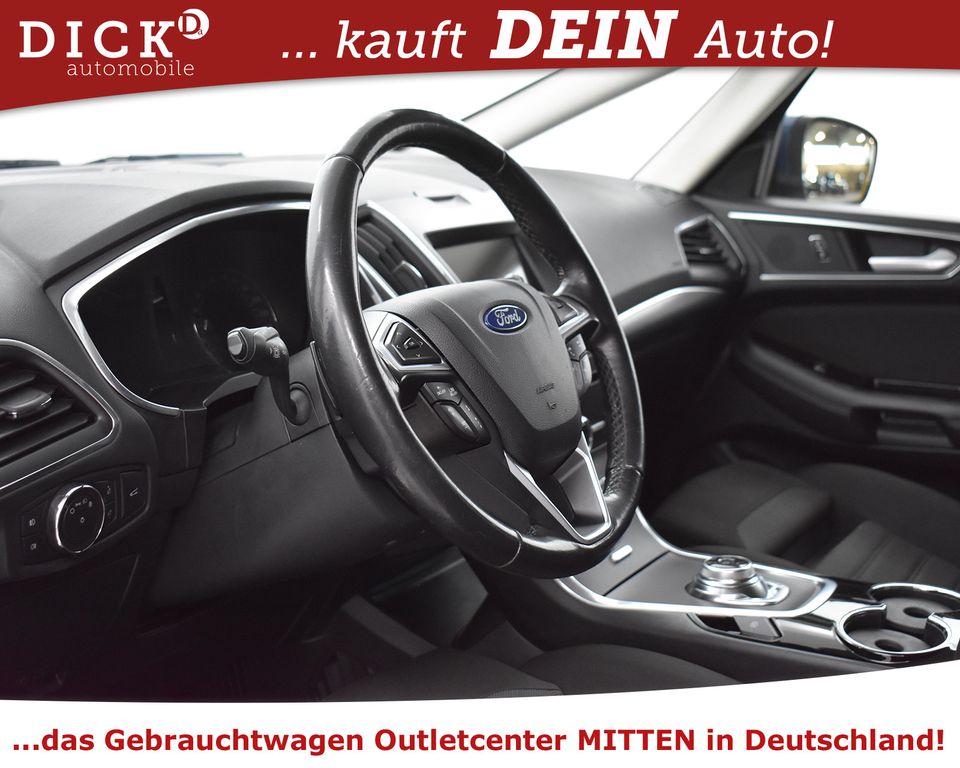 Ford S-Max 2.0d Aut. Titan STDHZ+AHK+ACC+LED+KAM+SHZ+