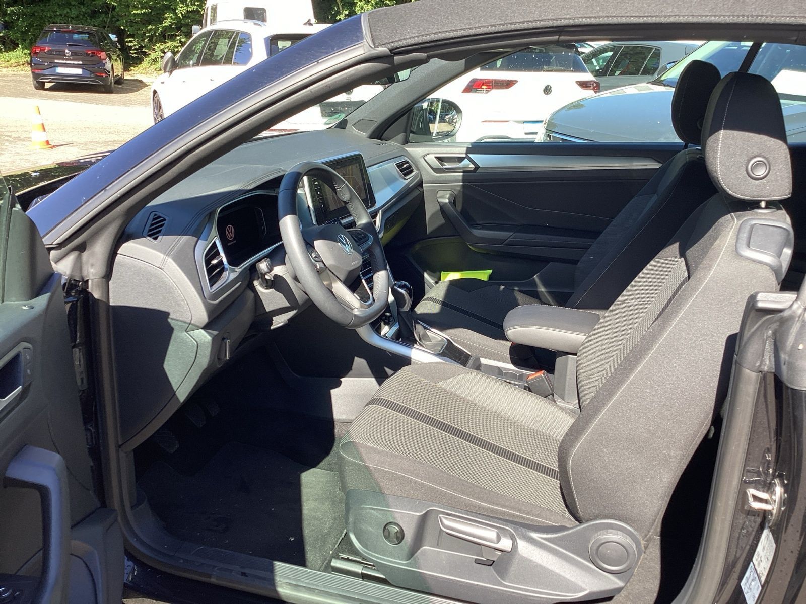 Volkswagen T-Roc - Bild 7