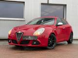 Alfa Romeo Giulietta Super Sitz.H Klimaautomatik PDC - gebrauchte Alfa Romeo Giulietta aus dem Jahr 2011