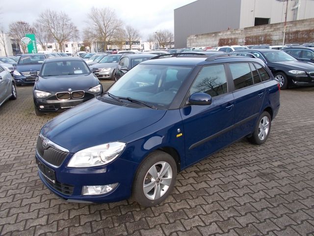 Skoda Fabia Combi Fresh, PDC, SHZ, zus. Winterräder