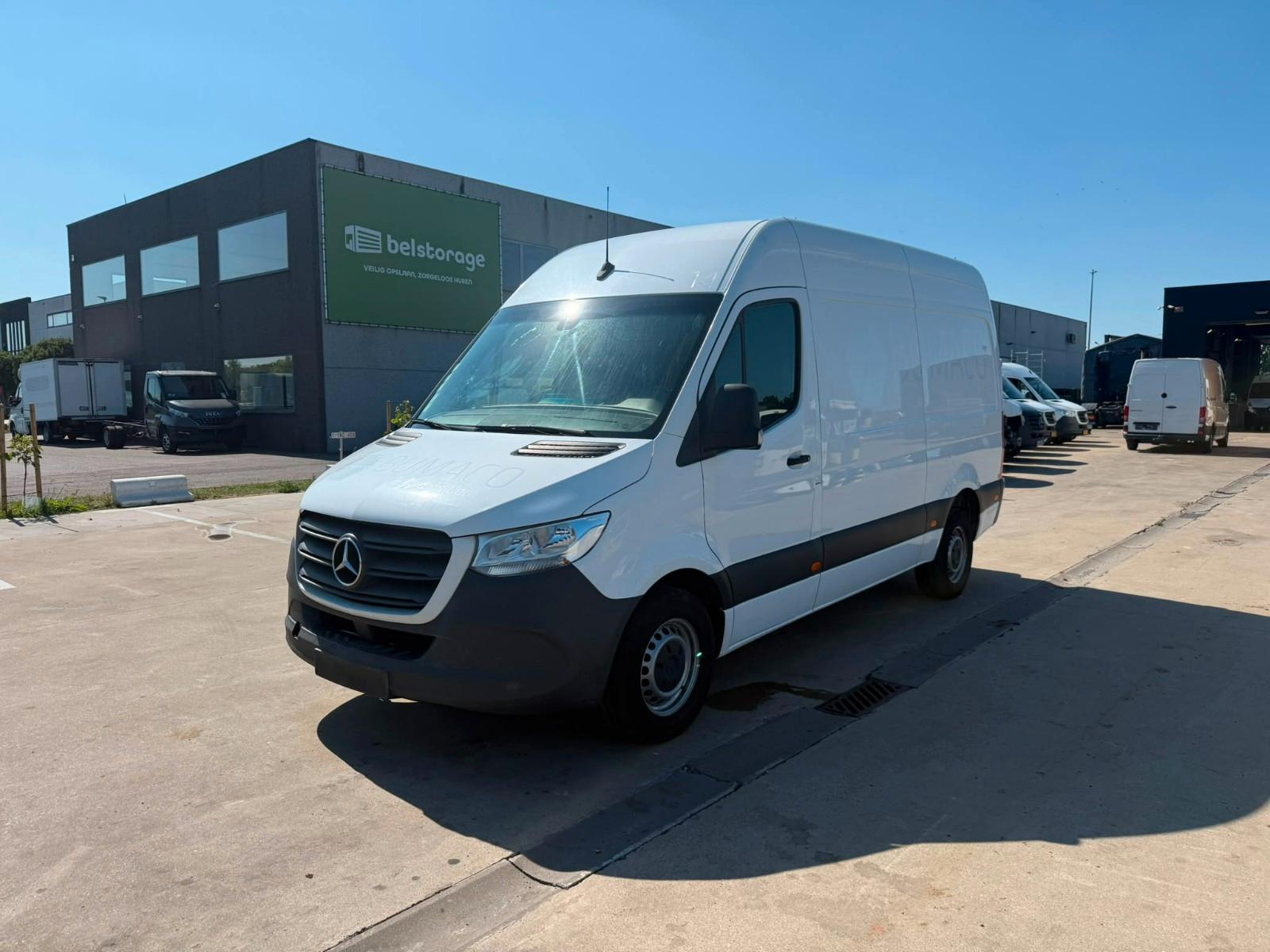Mercedes-Benz Sprinter 319 (Stock ID 60127)