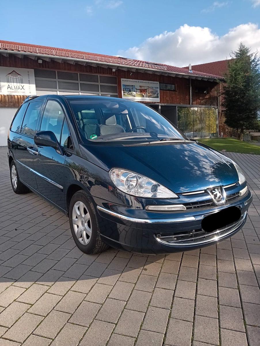 Peugeot 807