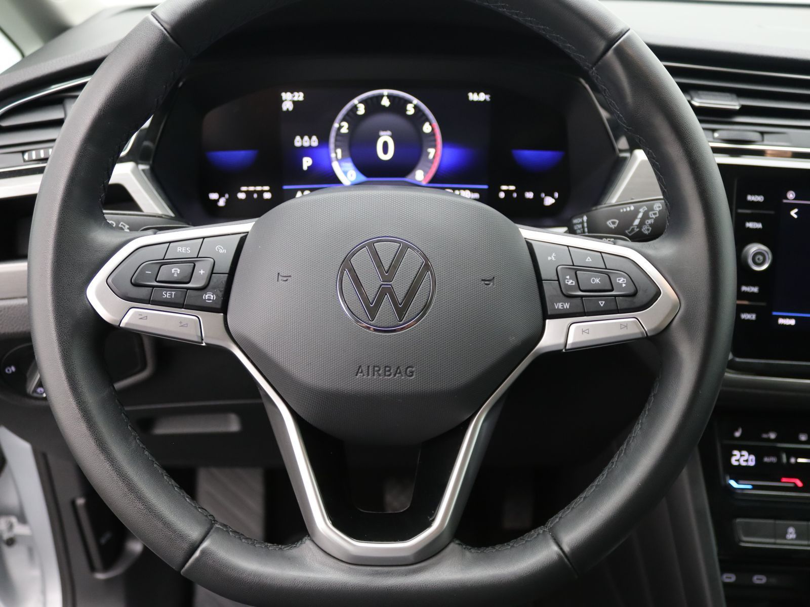 Volkswagen Touran - Bild 17
