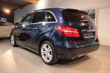 Mercedes-Benz B 200 LED Navi Kamera SHZ - Mercedes-Benz B 200: Blau