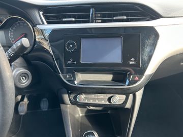Fotografie 12 des Opel Corsa 1.2 55kW Edition Allwetterreifen Klima BT