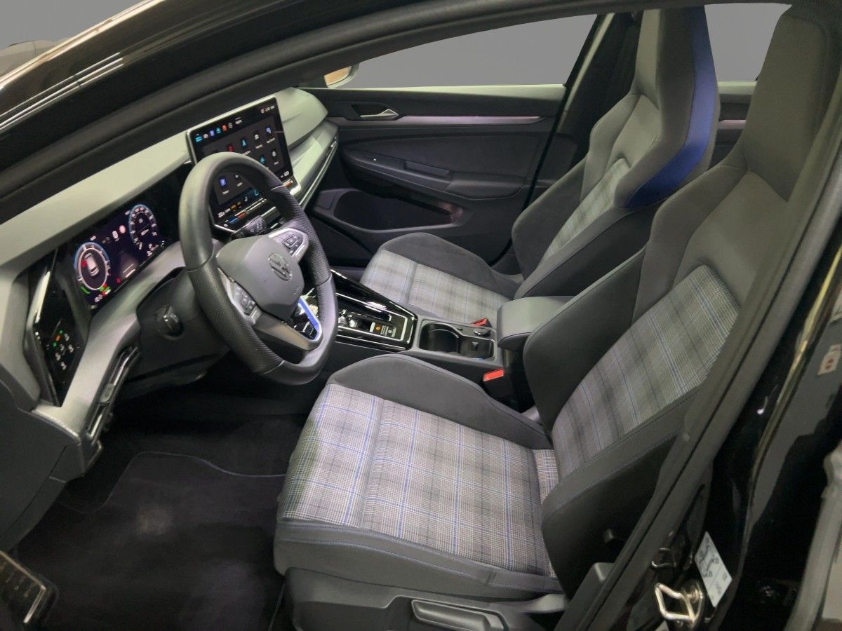 Volkswagen Golf - Bild 9