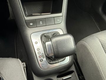 Volkswagen Golf - 12