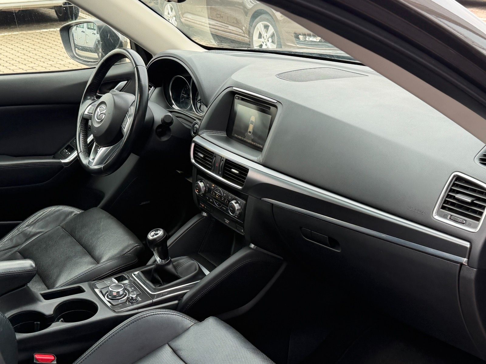 Fahrzeugabbildung Mazda CX-5 2.2 SKYACTIV-D Sports-Line *Nav*Memory*RFK*