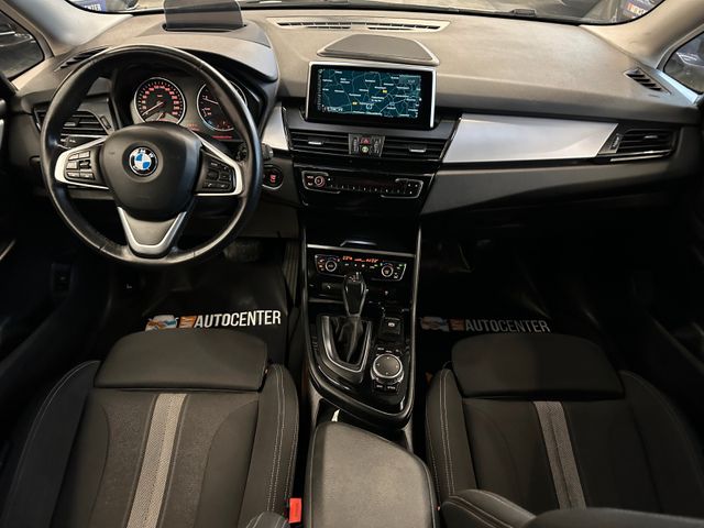 BMW 218 d Active Tourer*Klima*AHK*LED*Navi*Bluetooth