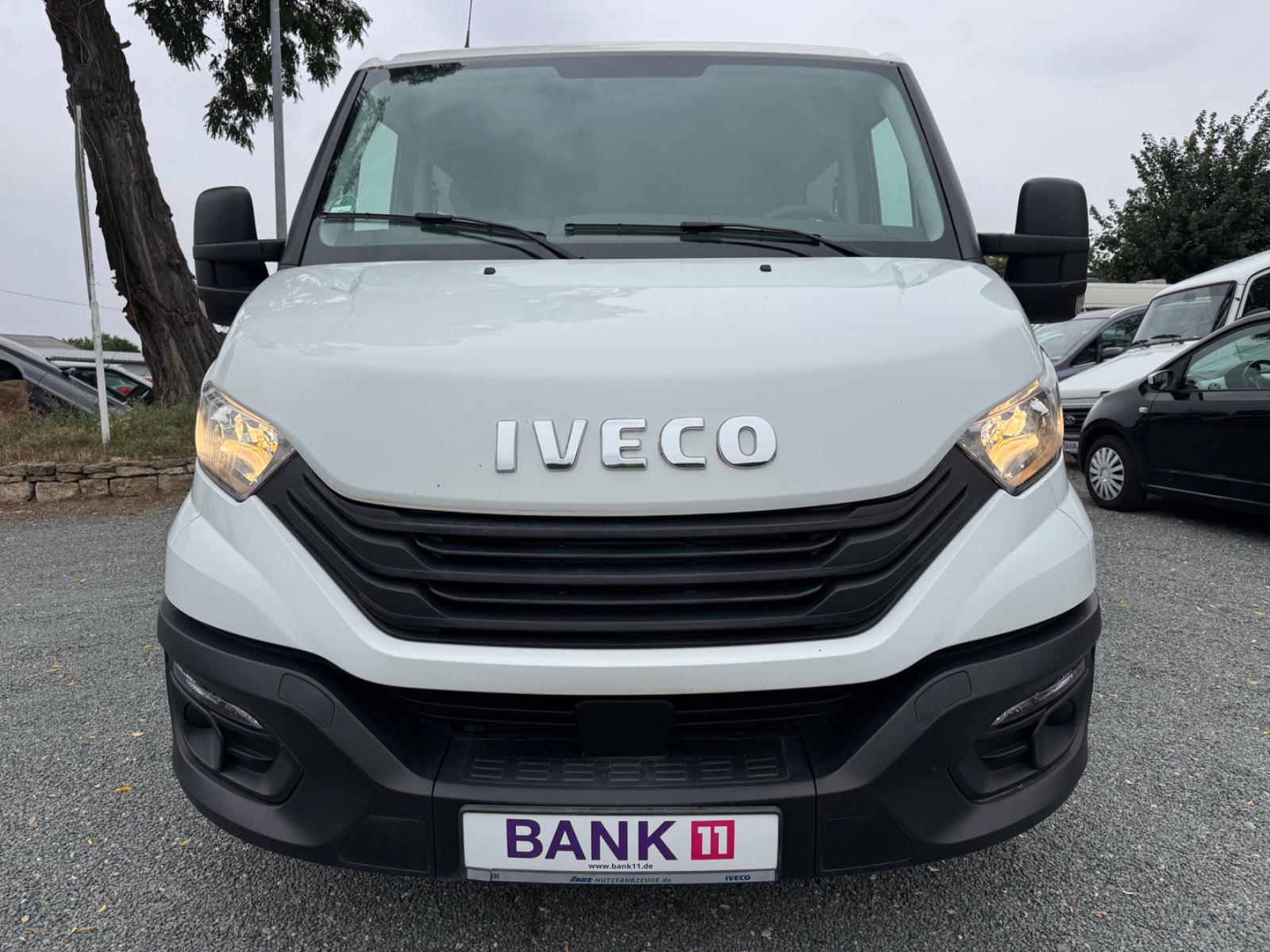 Iveco Daily 2.3 D 10 SITZ/KLIMA/STANDH/AHK/NUR 11.9 KM