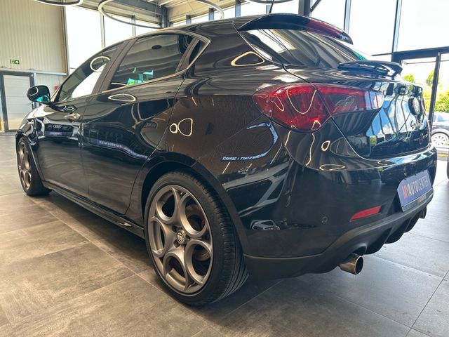 Alfa Romeo Giulietta *BI-XENONAFS)*2-ZONEN*TEMPO*SPORT*