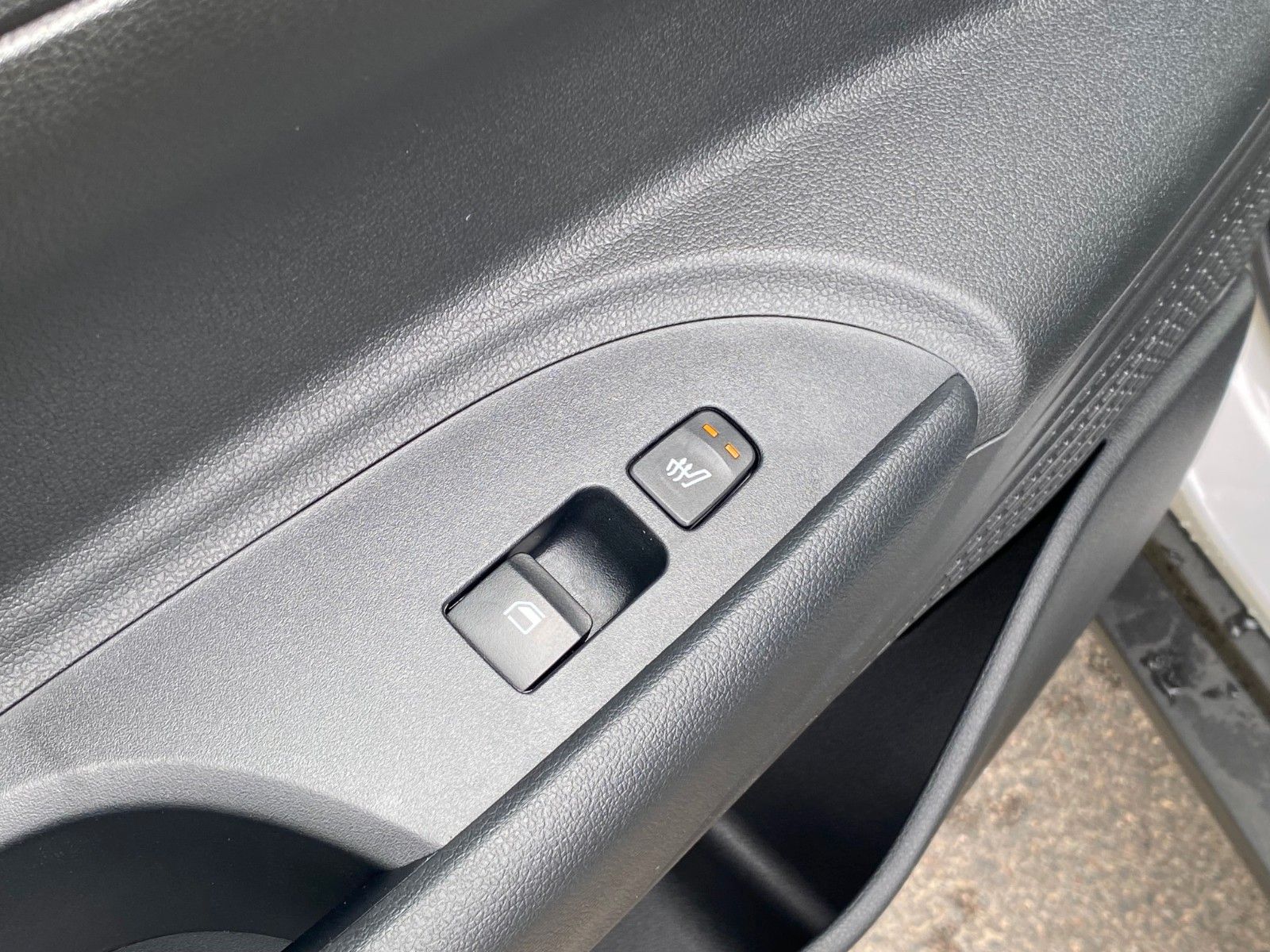 Fahrzeugabbildung Hyundai BAYON 1.0 T-GDI Trend *Spurhalt*Kamera*BOSE*LED*