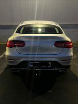 Mercedes-Benz GLC 350 d 4MATIC AMG Line Coupé Autom. AMG Line - Mercedes-Benz GLC 350: Sportwagen
