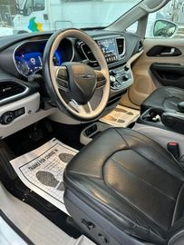 Chrysler Pacifica 3,6 Limited 2020 Unfallfrei + 7 weitere
