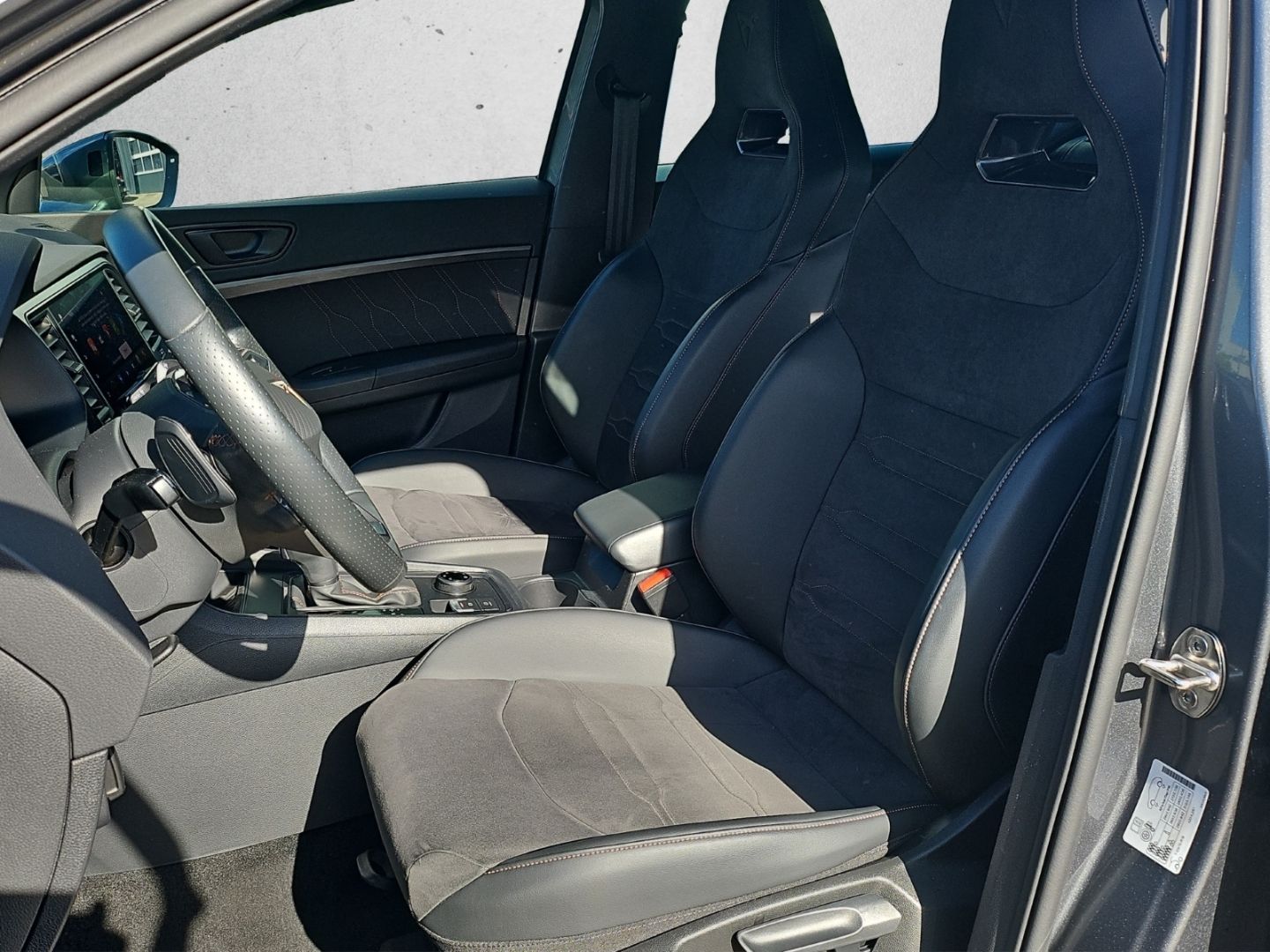 Ateca VZ 2.0 TSI 4D DSG*Navi*LED*ACC*RüKa*SHZ*