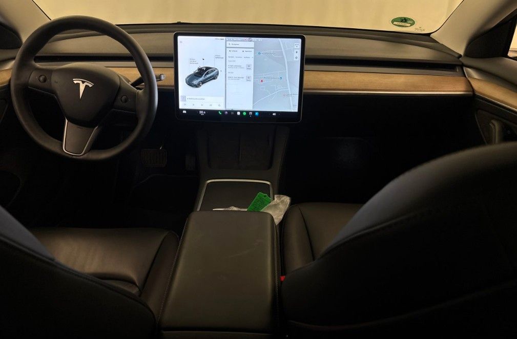 Fahrzeugabbildung Tesla Model 3 LONGRANGE DUAL-MOTOR NAVI/KAMERA/PANO/SH