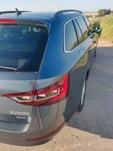 Skoda Superb 2.0 TDI SCR 140kW DSG 4x4 SCOUT COMBI... - Skoda Superb Gebrauchtwagen in München