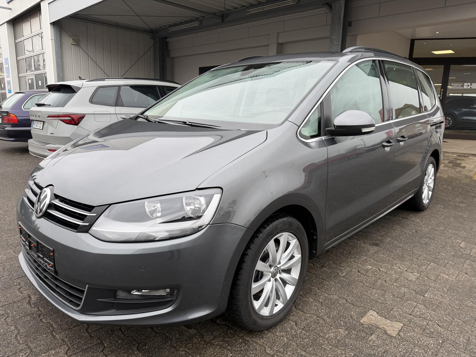 Volkswagen Sharan Comfortline*7-Sitze*AHK 2000 KG*8-fach be