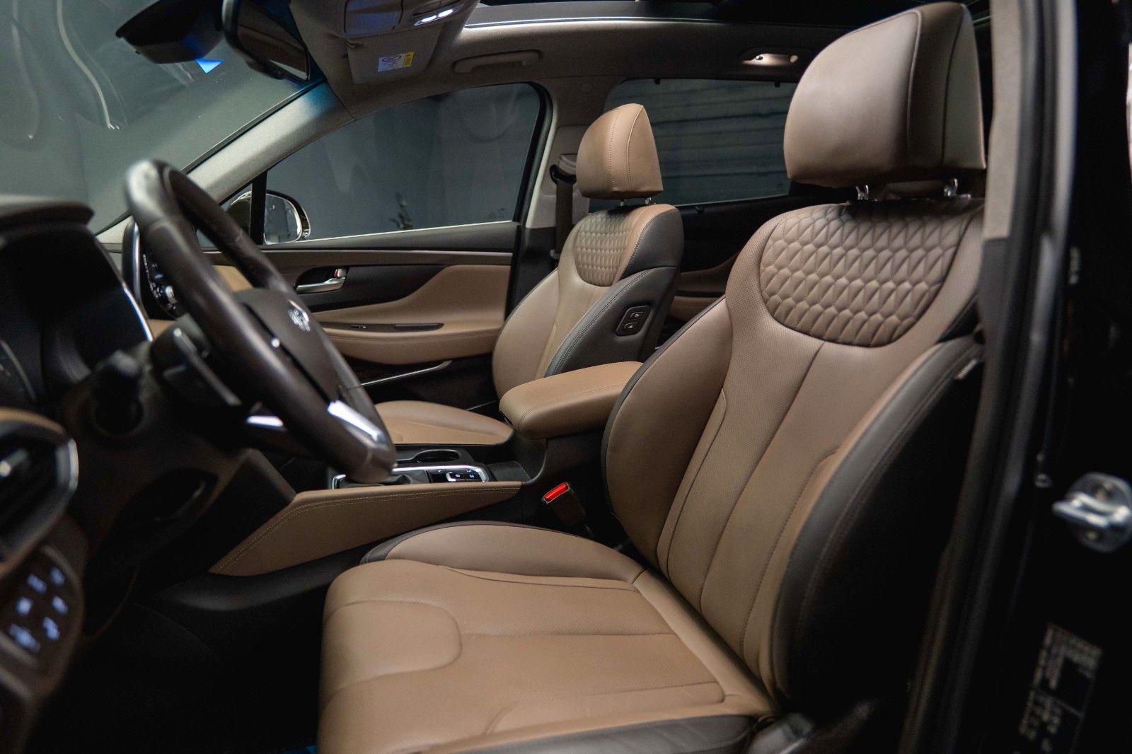 Fahrzeugabbildung Hyundai SANTA FE Premium 4WD 8G *Pano*360*LED*ACC*HUD*