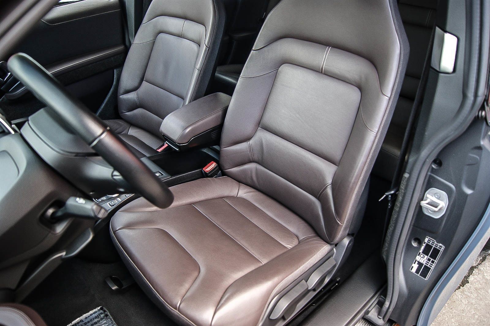 Fahrzeugabbildung BMW i3 s Edition Unique Forever HARMAN-KARDON KEYLES