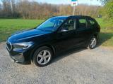 BMW X1 xDrive20d Advantage  - BMW X1 Gebrauchtwagen in Stuttgart