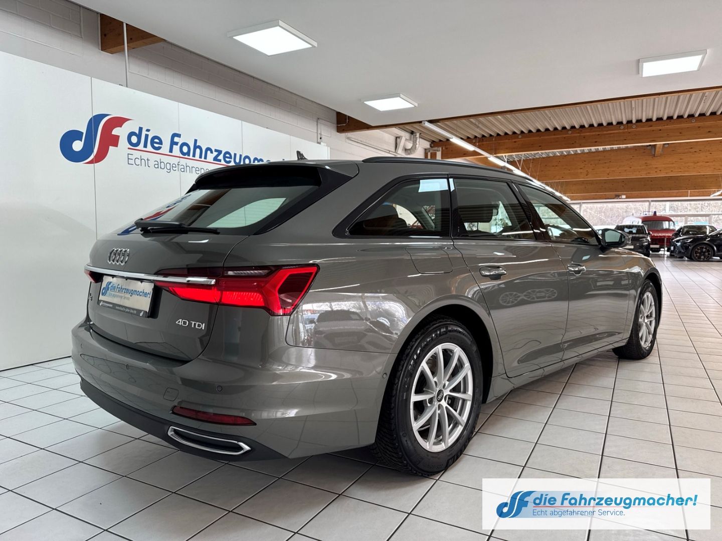 Fahrzeugabbildung Audi A6 Avant 40 TDI Navi LED ACC El. Heckklappe Mehr