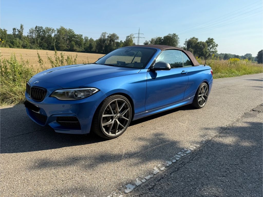 BMW M235