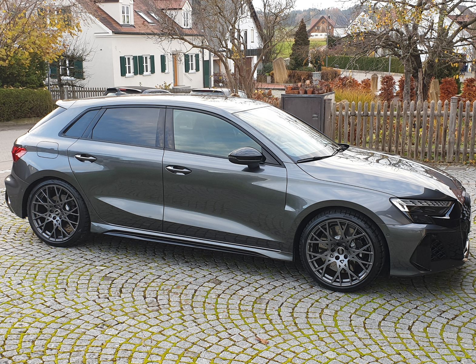 AUDI RS3 2.5 TFSI Sonos RS-AGA Matrix-LED Dek.Mikrof.
