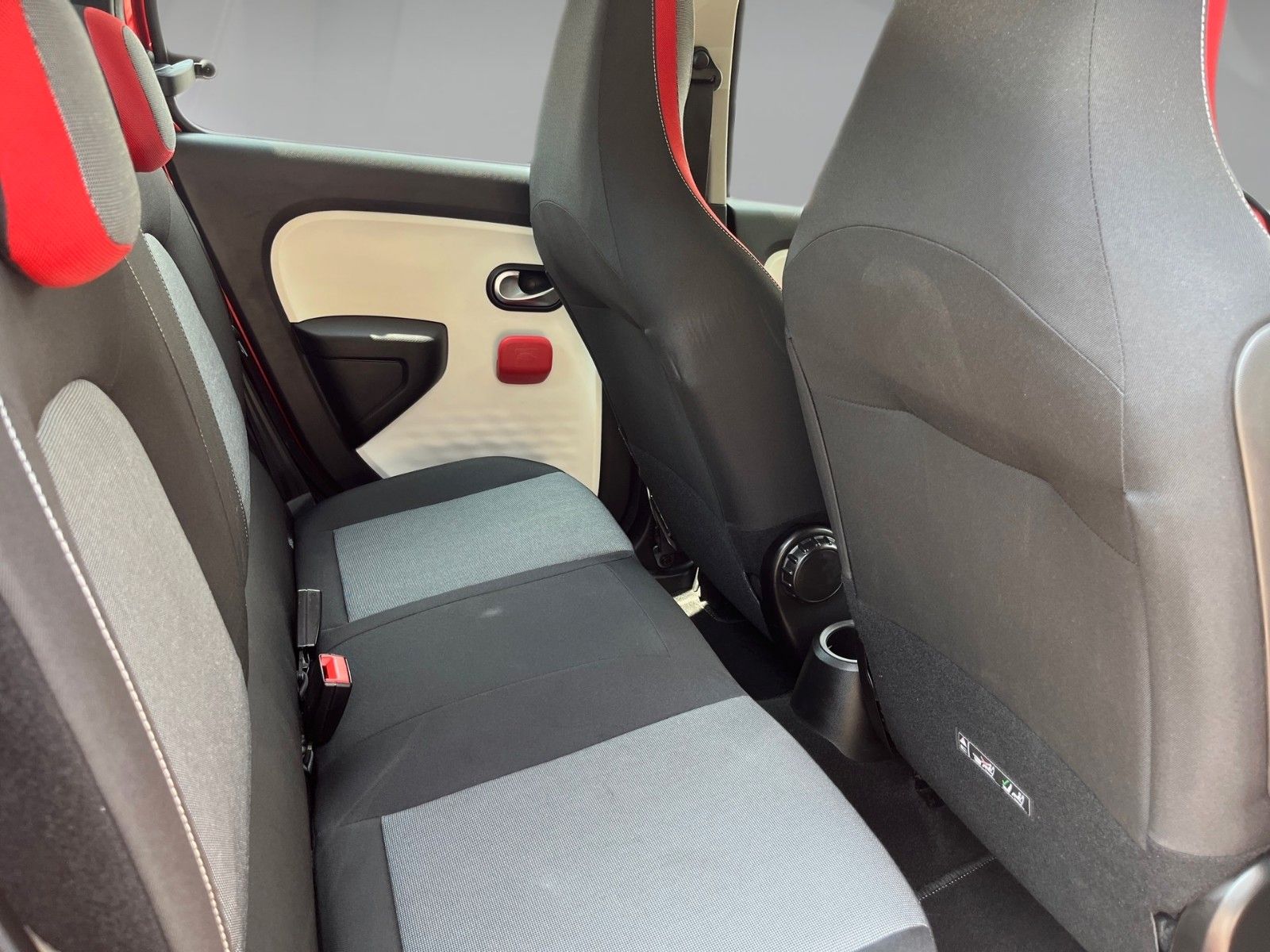 Renault Twingo Dynamique – Bild 10