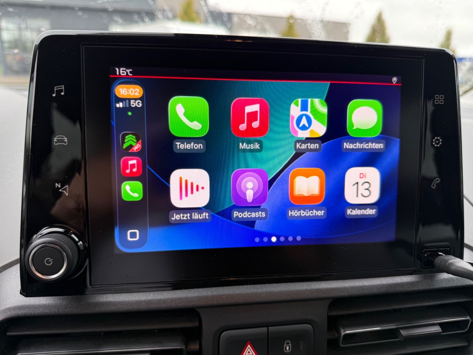 Fahrzeugabbildung Citroën Berlingo XL 7-SITZER AUTOM. KLIMA SITZHEIZ. CAM