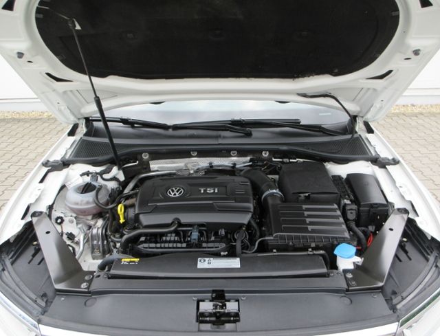 Passat Variant 1.8 TSI BMT DSG R-Line Ext.+Sport