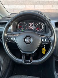 Volkswagen Caddy - 12