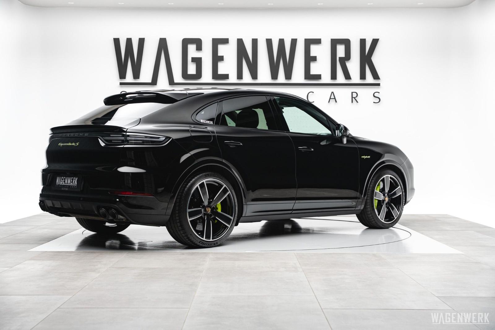 Porsche Cayenne Coupé Turbo S E-Hybrid MASSAGE AHV INNOD