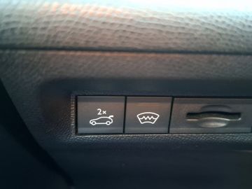 Peugeot 408 1.2 130 GT PureTech 360+Kam.+KeyLess+Navi