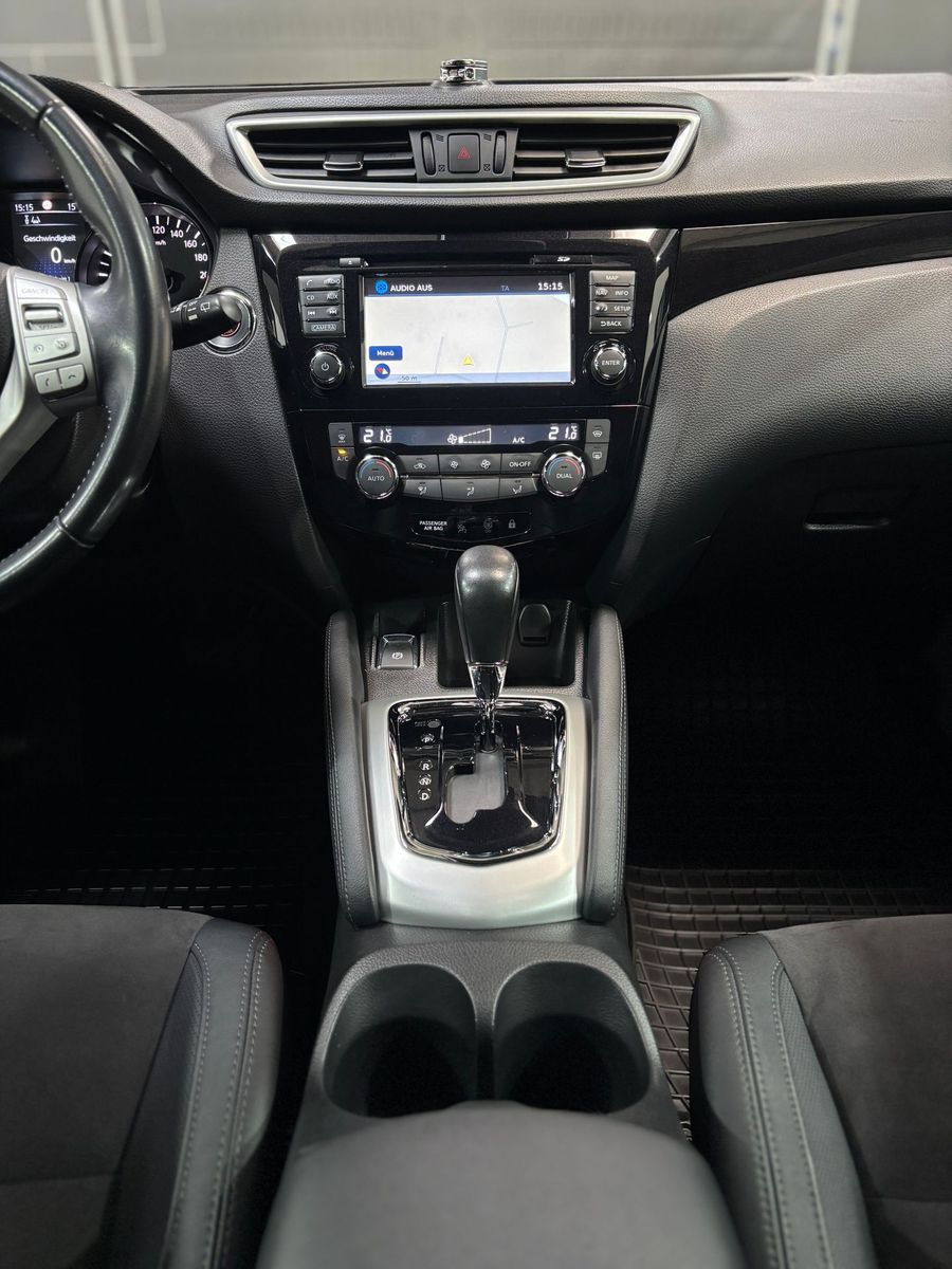 Fahrzeugabbildung Nissan Qashqai N-Vision#Kamera#Navi#Alcantara